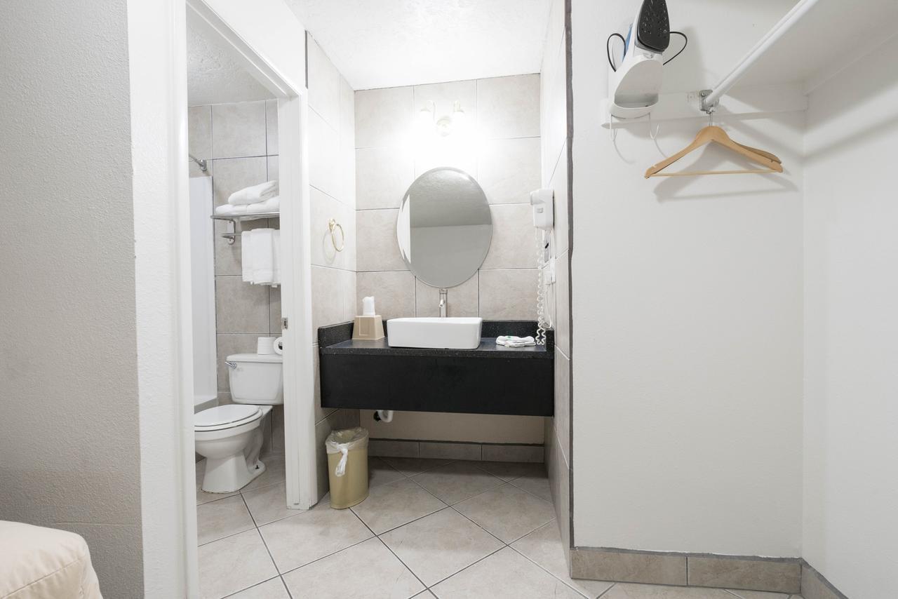 Little Suites Provo Extended Stay Екстериор снимка