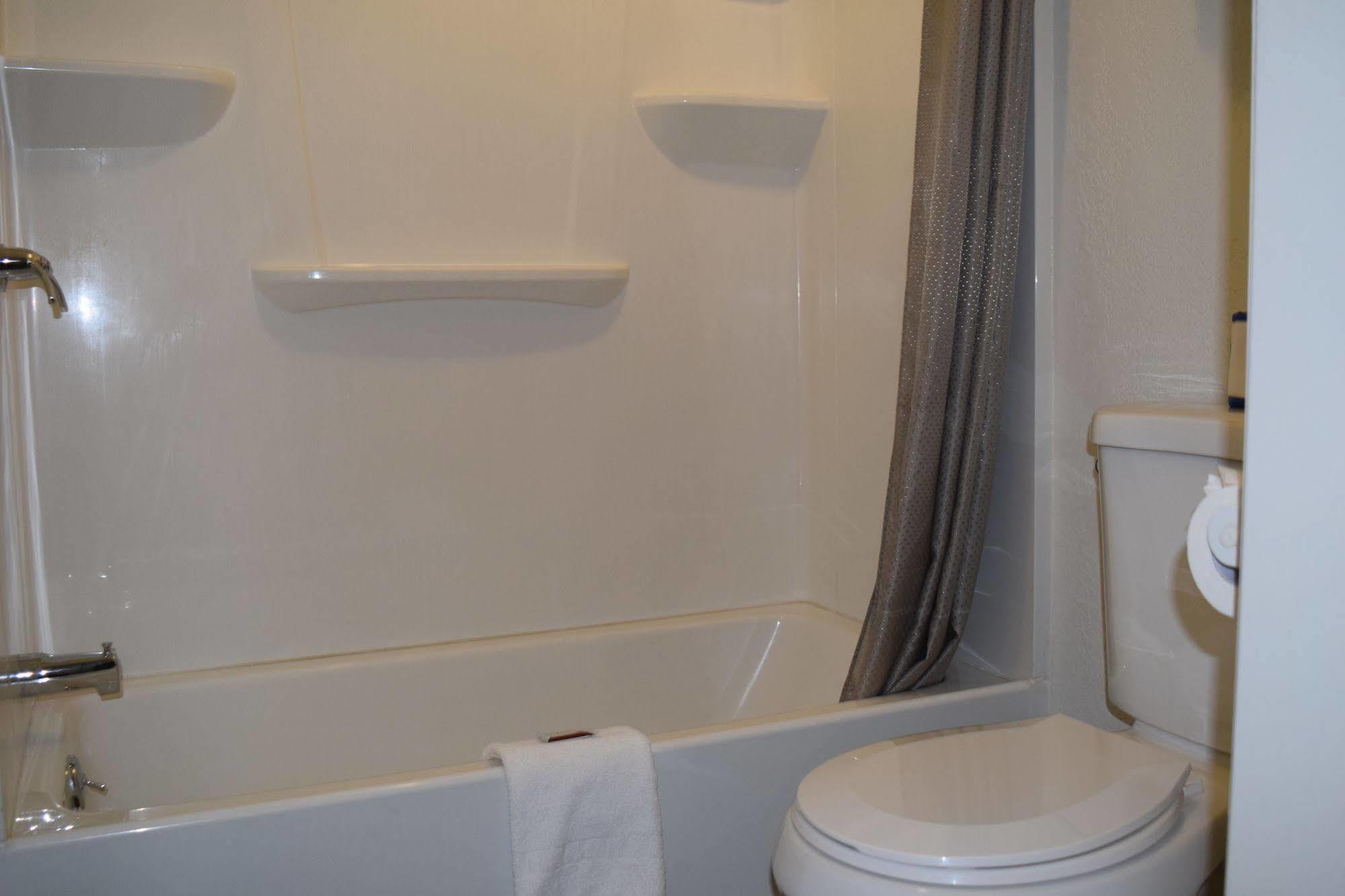 Little Suites Provo Extended Stay Екстериор снимка